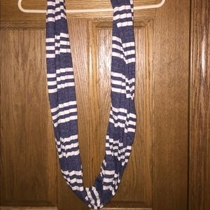 ♦️Stripped infinity scarf